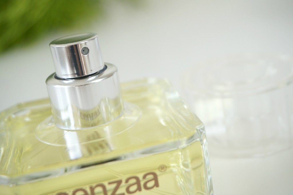 Cenzaa Eau d'Hello