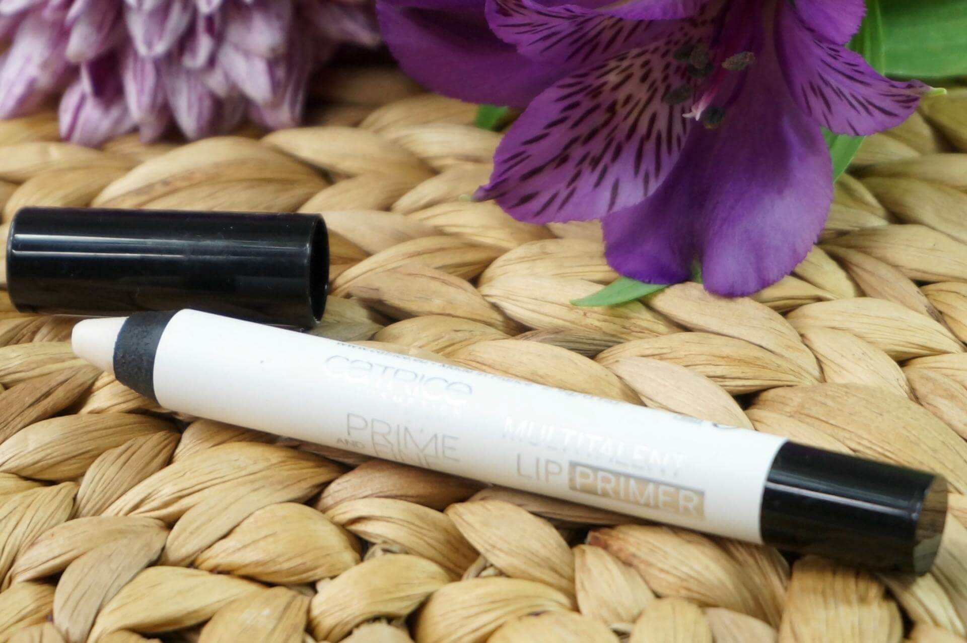 Prime and Fine Multitalent Lip Primer