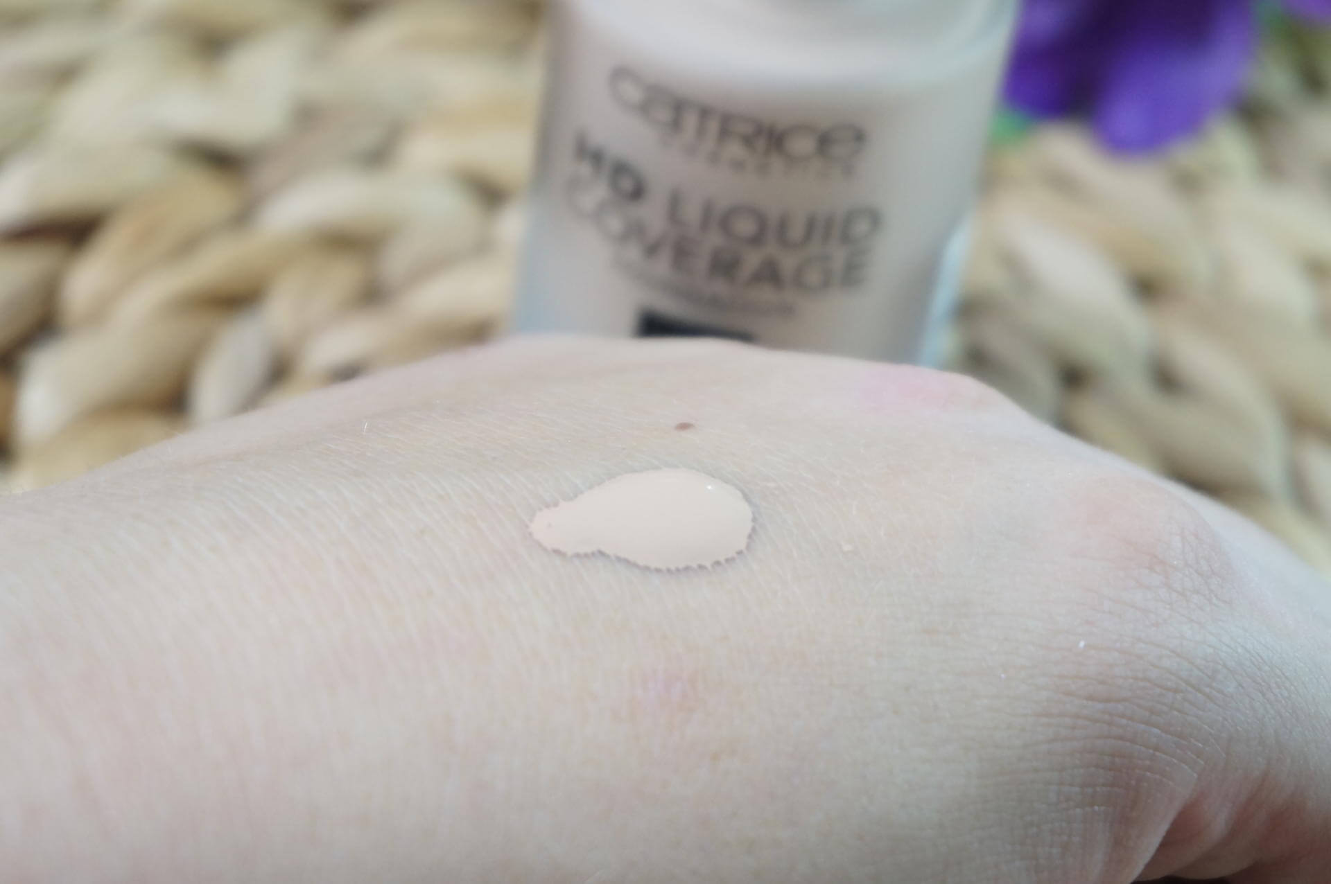 HD Liquid Coverage Foundation