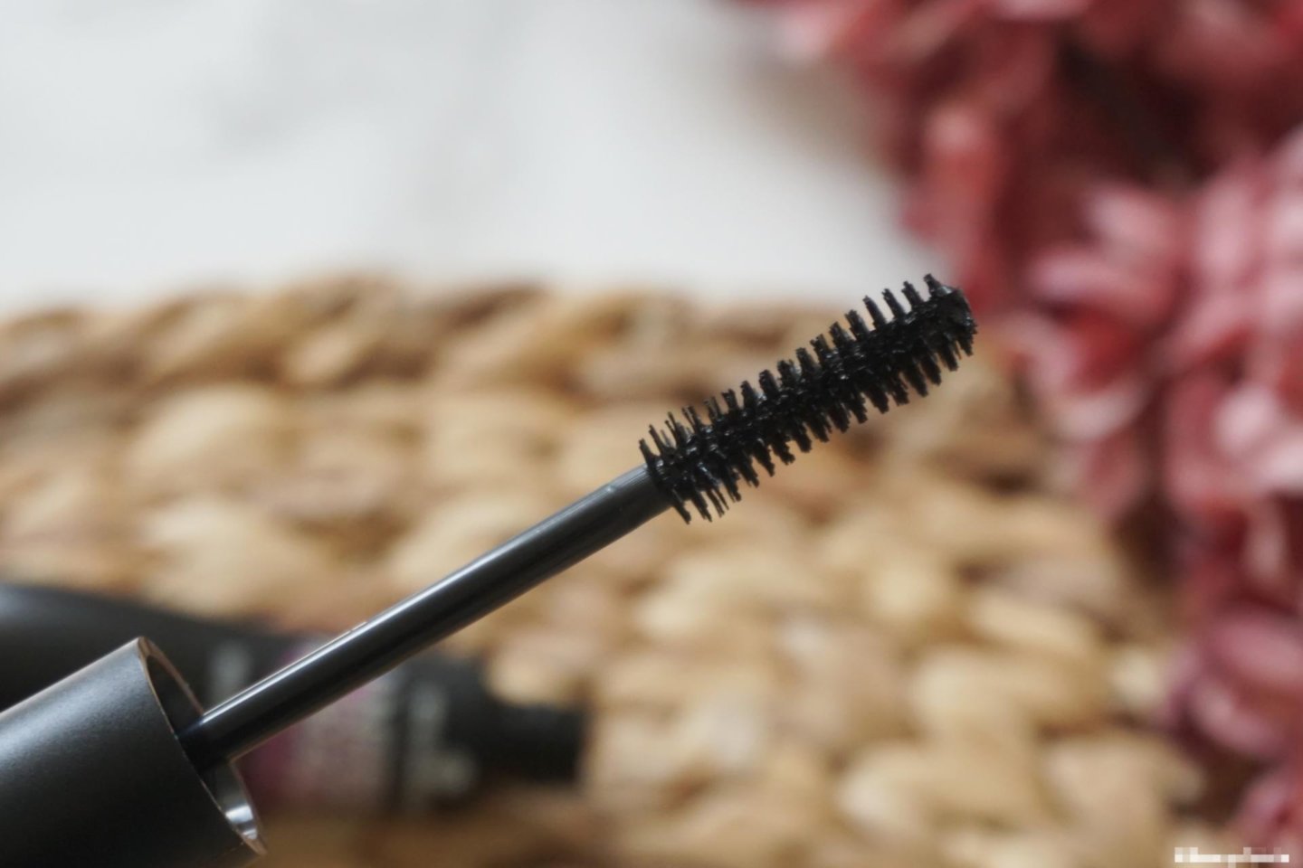 I need a miracle! volumizing & strengthening mascara mascara