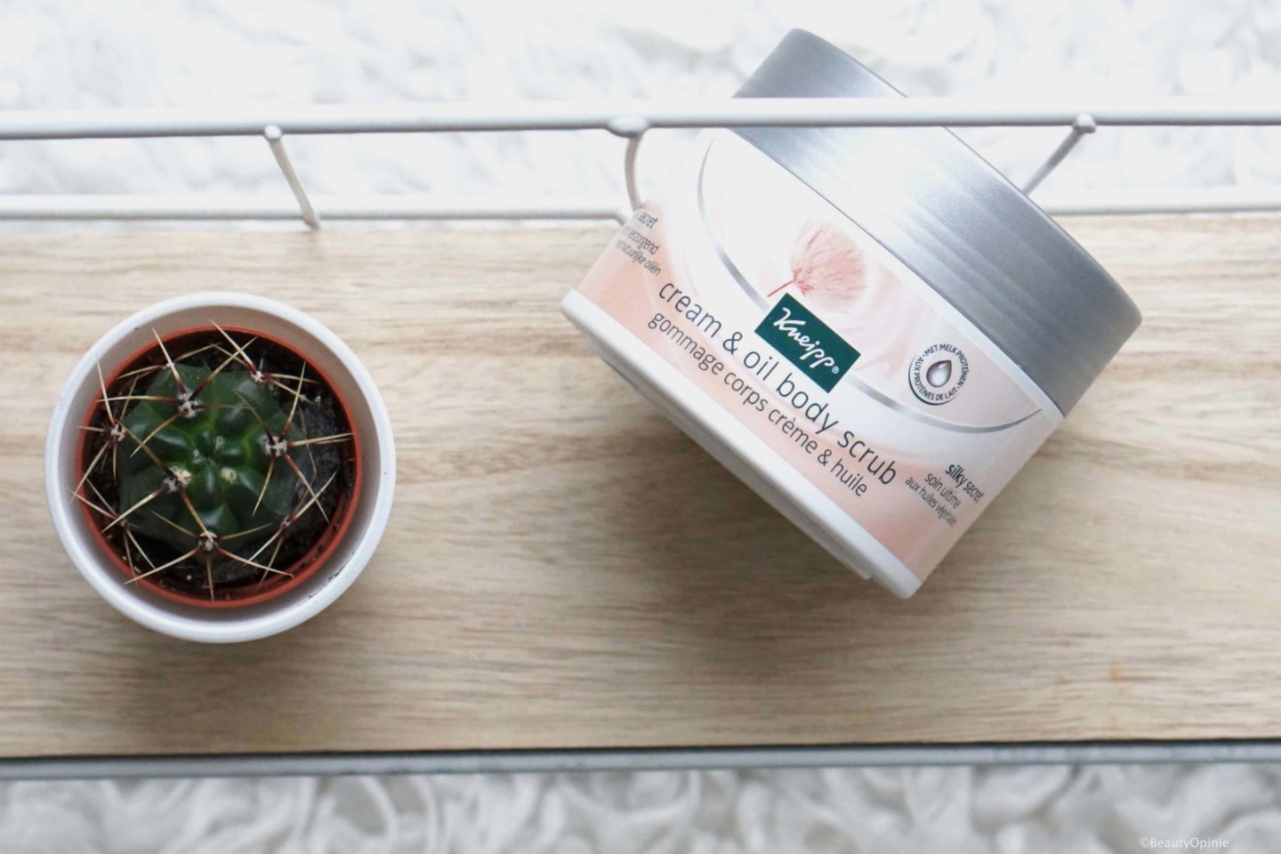 Kneipp Silky Secret cream & oil sugar scrub