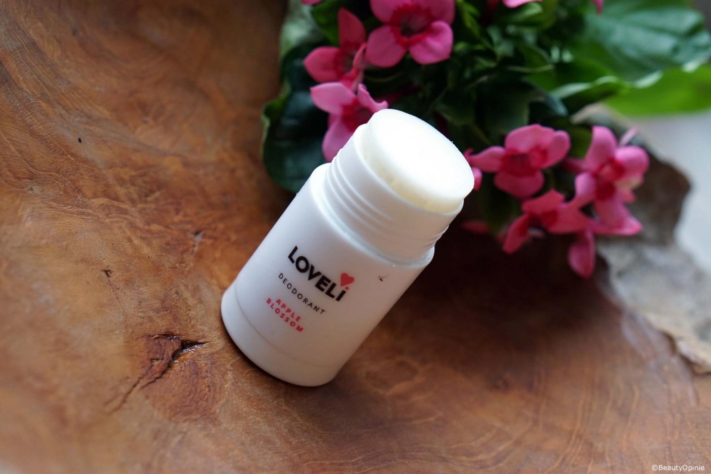 Review Loveli deodorant