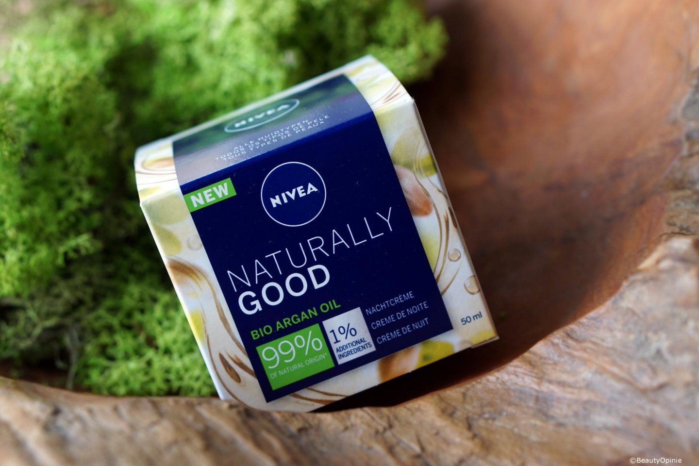 review Nivea Naturally Good nachtcrème