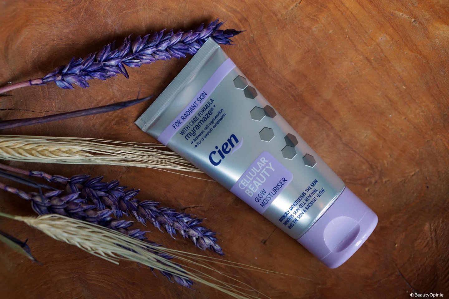 Cien Glow moisturizer review