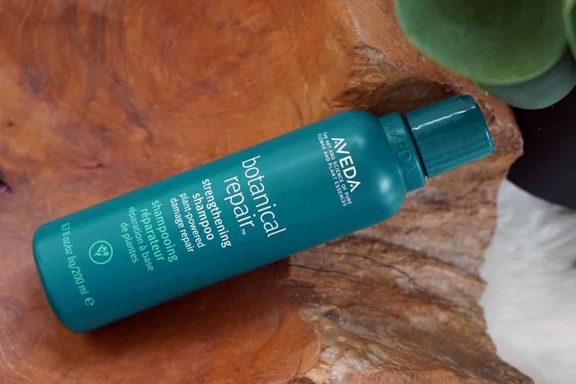 Aveda Botanical repair strengthening shampoo review