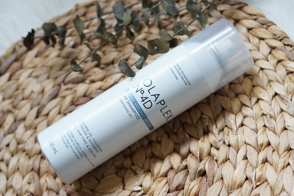 Olaplex No. 4D Clean Volume Detox Dry Shampoo